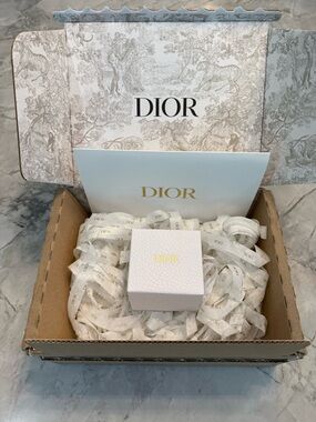 Dior White & Gold Rubiks Cube NEW in Dior box w Gift Envelope & Tissue